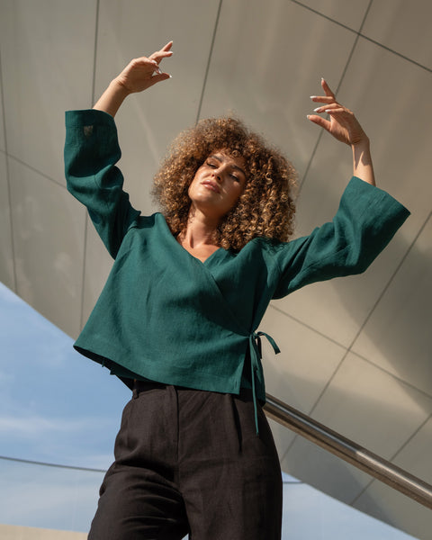 Linen Wrap Top Thea in Dark Green