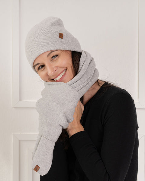 Women's Knit Beanie &amp; Scarf Merino &amp; Cashmere 2-Piece Set