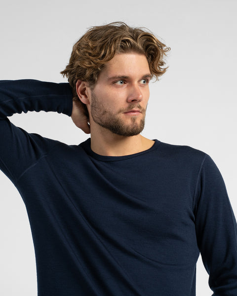 2-teiliges Set für Herren mit langärmeligem Oberteil und Hose aus 250er-Merinowolle in Marineblau