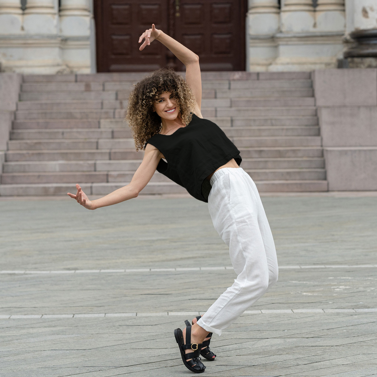 Leinen Crop Top Ana Pure Schwarz