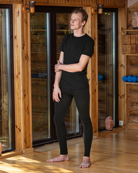 Men's 160 Merino 2-Piece Set of Short Sleeve &amp; Bottom Black